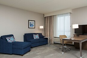 Hampton Inn & Suites Grand Rapids Downtown