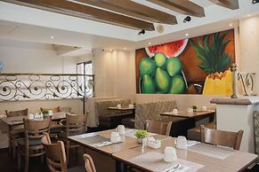 Hotel San Marcos Grand