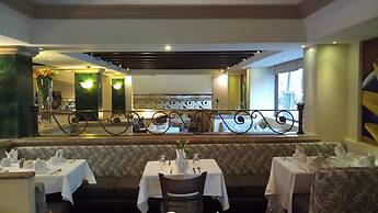 Hotel San Marcos Grand