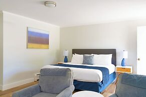 Iron Masters - Inn on Main