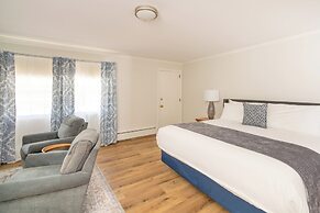 Iron Masters - Inn on Main