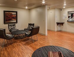 WoodSpring Suites Columbus NE I-270 Airport