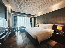 The Reverie Saigon Residential Suites
