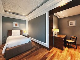 The Reverie Saigon Residential Suites