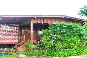 The Boardroom Beach Bungalows