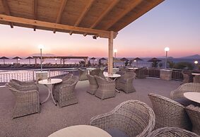 Grand Blue Beach Hotel