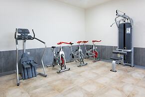 Grand Blue Beach Hotel