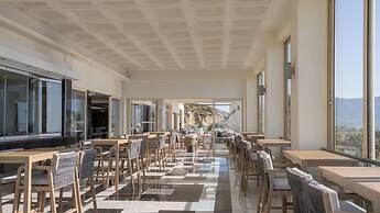 Grand Blue Beach Hotel