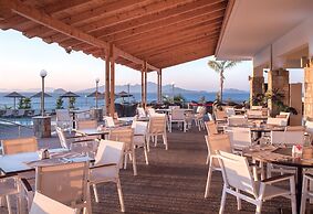 Grand Blue Beach Hotel