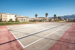 Grand Blue Beach Hotel