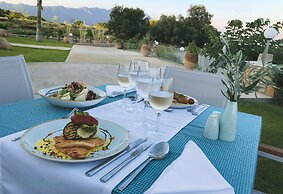 Grand Blue Beach Hotel