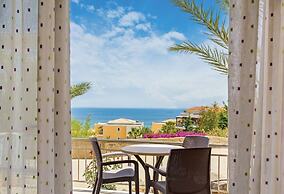 Grand Blue Beach Hotel