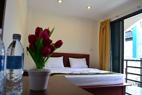 Wandee Bed and Breakfast - Hostel