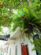 Wandee Bed and Breakfast - Hostel