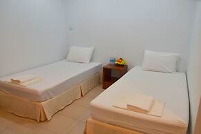 Wandee Bed and Breakfast - Hostel