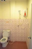 Wandee Bed and Breakfast - Hostel