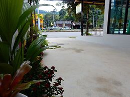 Wandee Bed and Breakfast - Hostel