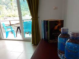 Wandee Bed and Breakfast - Hostel