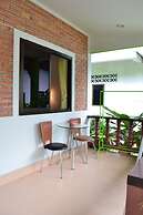 Wandee Bed and Breakfast - Hostel