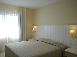 Sunrise Gardens Aparthotel