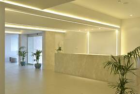 Sunrise Gardens Aparthotel