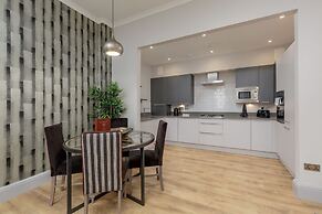 Destiny Scotland - Princes St Residence