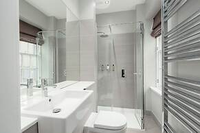 Destiny Scotland - Princes St Residence