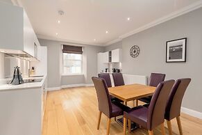 Destiny Scotland - Princes St Residence