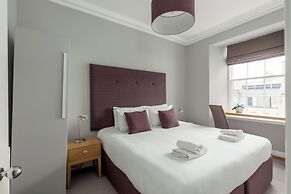 Destiny Scotland - Princes St Residence