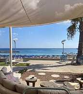 Blue Peter Apartments