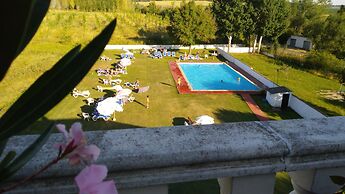 Hotel La Alegría