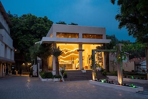 TGI STAR Holidays Yercaud