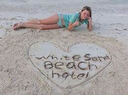 Dhiffushi White Sand Beach Hotel