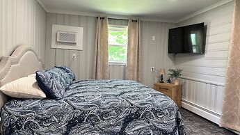 Mount Blue Motel