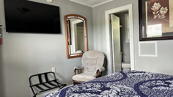 Mount Blue Motel