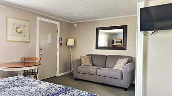 Mount Blue Motel