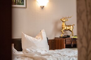 Hotel Goldener Hirsch