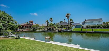 Multi Resorts at Puente Vista