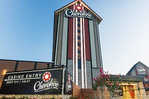 Cherokee Casino & Hotel Roland