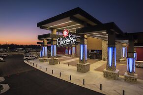 Cherokee Casino & Hotel Roland