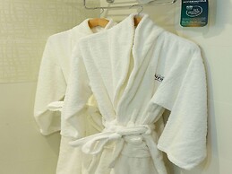 Mercure Cayenne Royal Amazonia Hotel