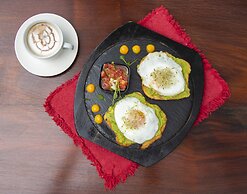 Ocho Artisan Bungalows - Adults only