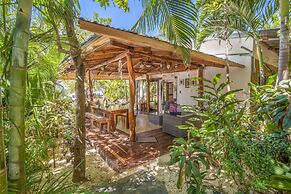 Ocho Artisan Bungalows - Adults only