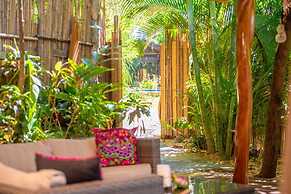 Ocho Artisan Bungalows - Adults only