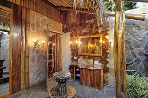 Ocho Artisan Bungalows - Adults only