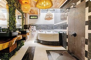 Ocho Artisan Bungalows - Adults only