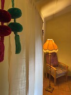 Yellow House - Hostel