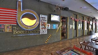 S-Suites at Scott Garden