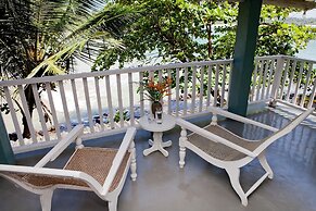 Talalla Bay Beach House