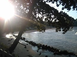 Talalla Bay Beach House